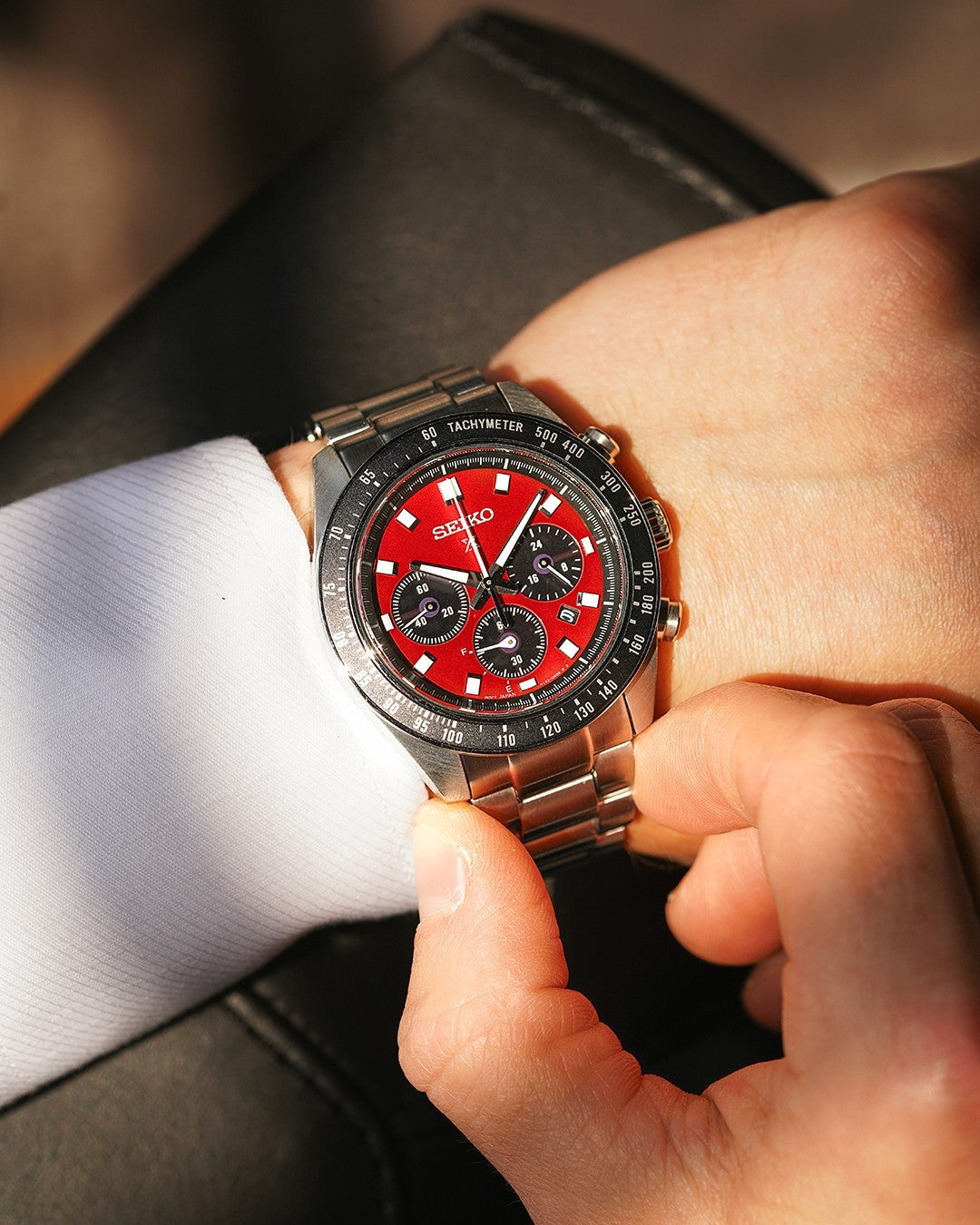 Seiko Prospex Speedtimer Solar Chronograph – Movimento Quarzo Solare, Rosso e Nero, 41,4mm – Cod. SSC927P1